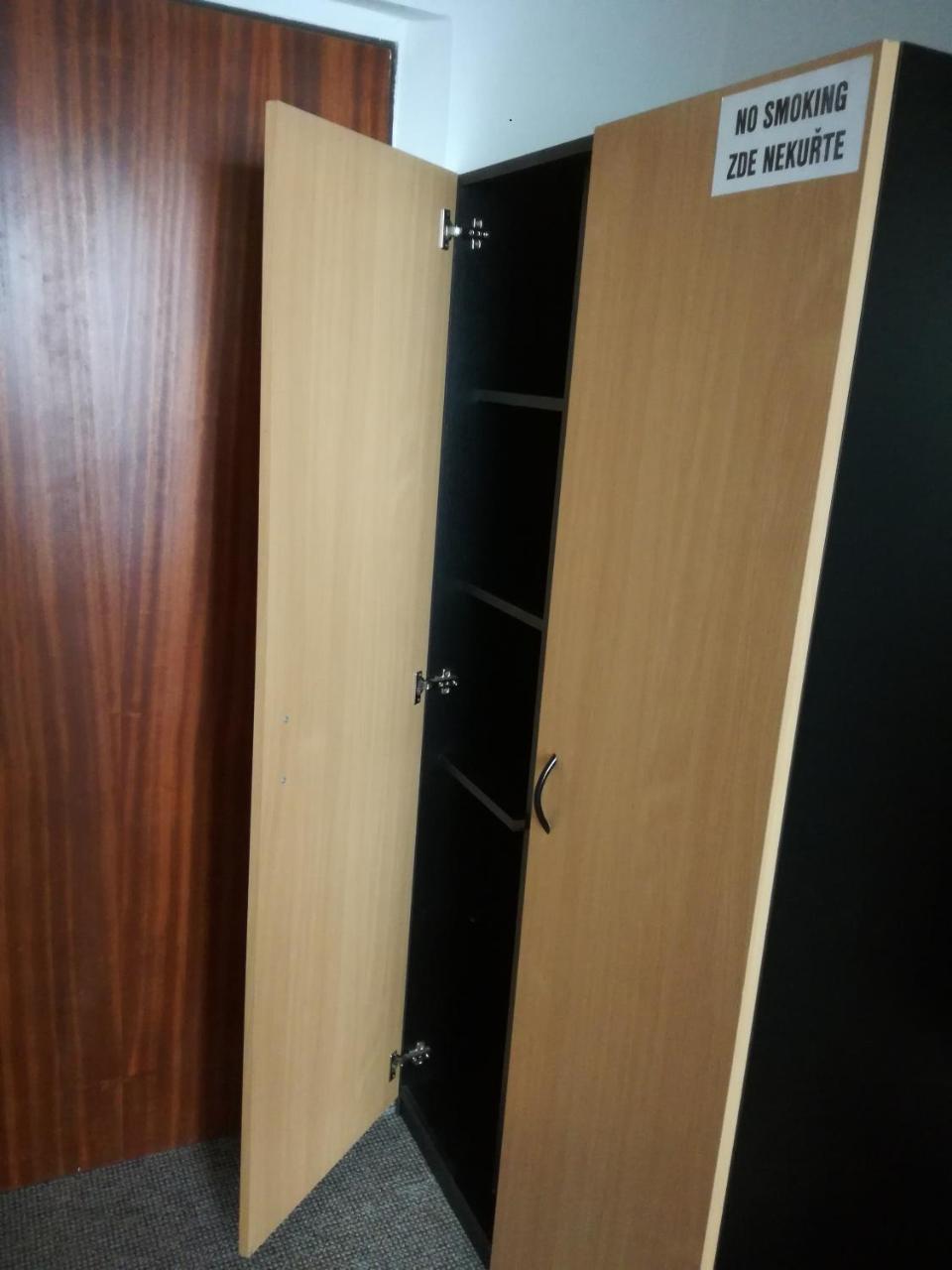 Hotel Hlaska Zlenice Cameră foto
